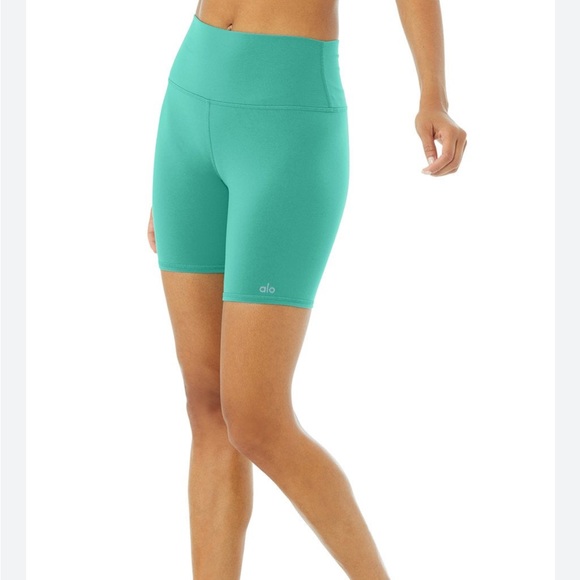 Alo Yoga high waisted biker shorts - Picture 3 of 7